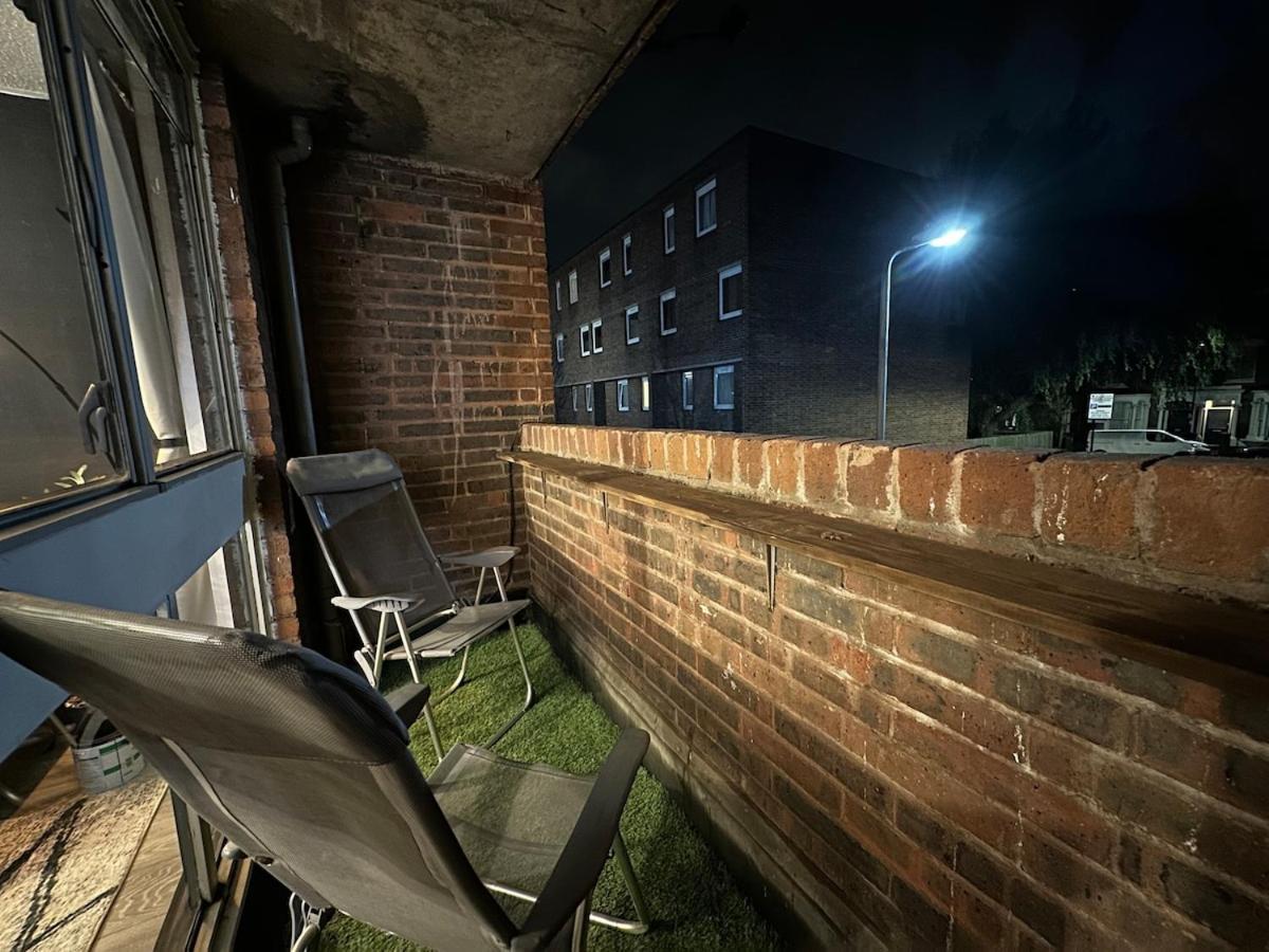 Spacious And Modern Flat In Archway London Exterior foto